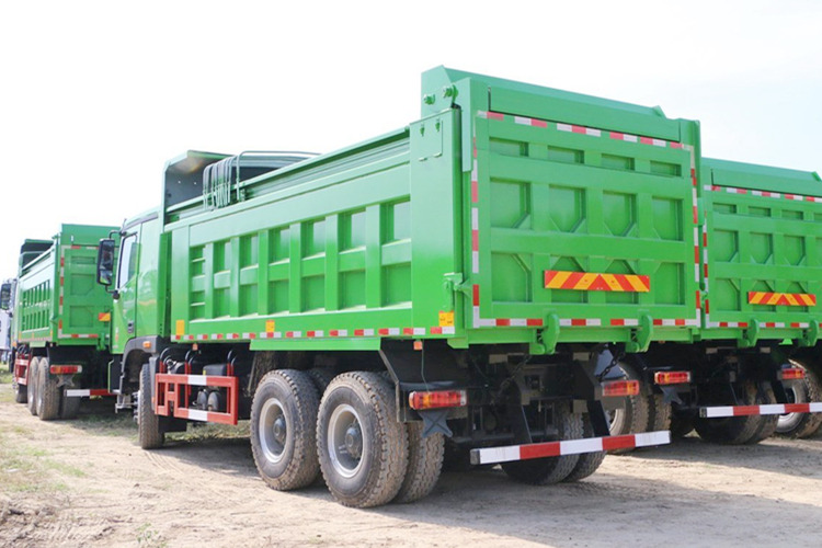 FOTON Foton 6x4 10 Wheeler Dump Truck for Sale in Jamaica - Самосвал: фото 5 FOTON Foton 6x4 10 Wheeler Dump Truck for Sale in Jamaica - Самосвал: фото 5