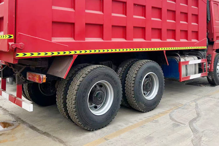 SHACMAN Shacman Dump Trailer Truck for Sale in Nigeria - Самосвал: фото 5 SHACMAN Shacman Dump Trailer Truck for Sale in Nigeria - Самосвал: фото 5