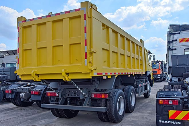 SINOTRUK Howo 400 10 Wheeler Tipper Truck for Sale in Côte d'Ivoire - Самосвал: фото 2 SINOTRUK Howo 400 10 Wheeler Tipper Truck for Sale in Côte d'Ivoire - Самосвал: фото 2