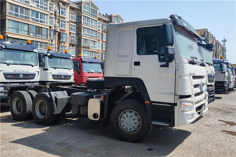 SINOTRUK Howo 400hp Truck Tractor Price with Weichai Engine In Guinea - Тягач: фото 2 SINOTRUK Howo 400hp Truck Tractor Price with Weichai Engine In Guinea - Тягач: фото 2