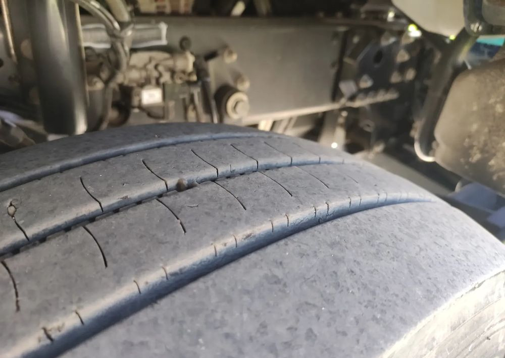 Грузовик с закрытым кузовом Volvo FL 12.240 klima blokada kontener 18 pal kurierka: фото 8