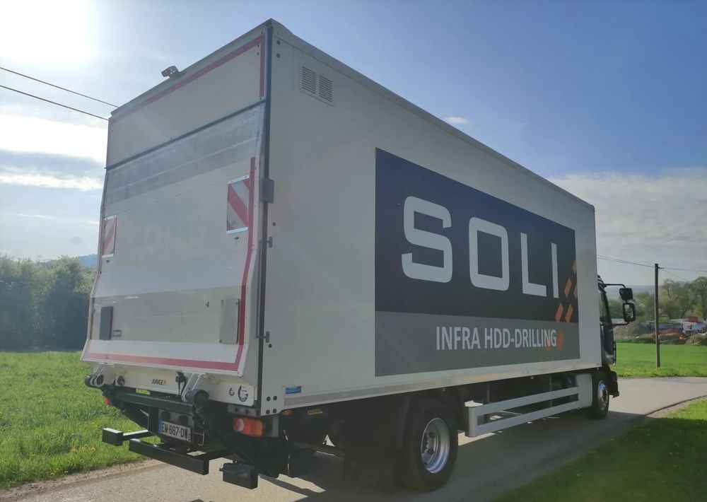 Грузовик с закрытым кузовом Volvo FL 12.240 klima blokada kontener 18 pal kurierka: фото 6