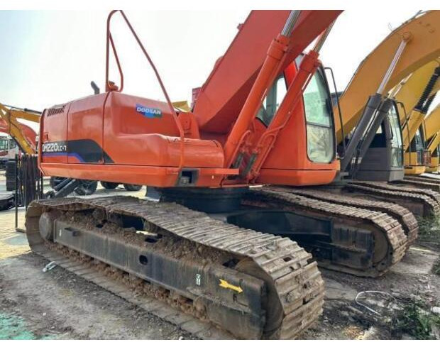 Гусеничный экскаватор 2019 Doosan DH220-7: фото 9 Гусеничный экскаватор 2019 Doosan DH220-7: фото 9