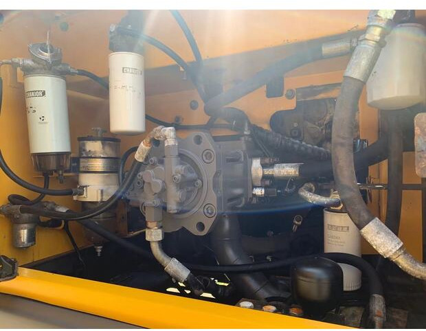 Гусеничный экскаватор 2023 Volvo EC250: фото 6