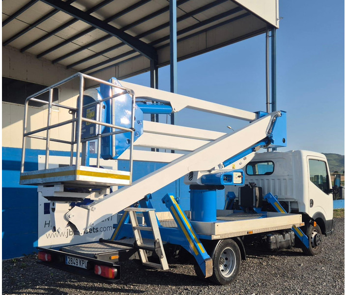 Usado SOCAGE DA320 sobre NISSAN CABSTAR 35.12 - Подъёмник: фото 5 Usado SOCAGE DA320 sobre NISSAN CABSTAR 35.12 - Подъёмник: фото 5