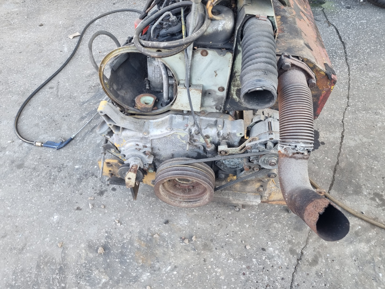 DEUTZ F4L912 - Двигатель для Строительной техники: фото 2 DEUTZ F4L912 - Двигатель для Строительной техники: фото 2