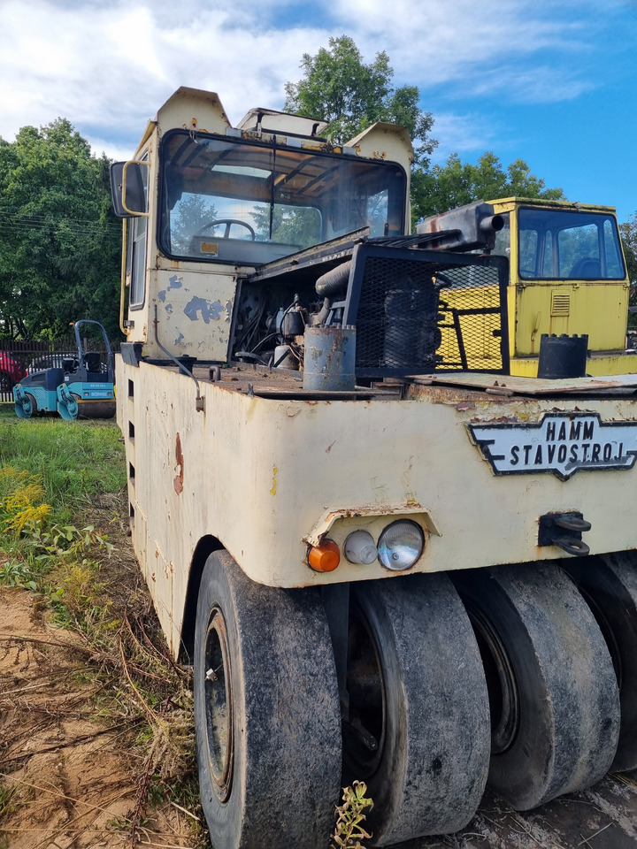Stavostroj GRW 101 - Пневмоколесный каток: фото 1 Stavostroj GRW 101 - Пневмоколесный каток: фото 1