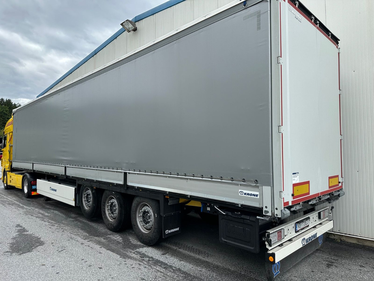 Krone SD 27 Bordwand Pal-K.asten Lift XL-Code - Тентованный полуприцеп: фото 4 Krone SD 27 Bordwand Pal-K.asten Lift XL-Code - Тентованный полуприцеп: фото 4