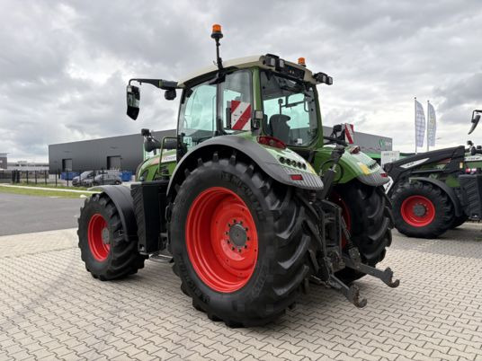Fendt 720 VARIO S4 POWER - Трактор: фото 5 Fendt 720 VARIO S4 POWER - Трактор: фото 5