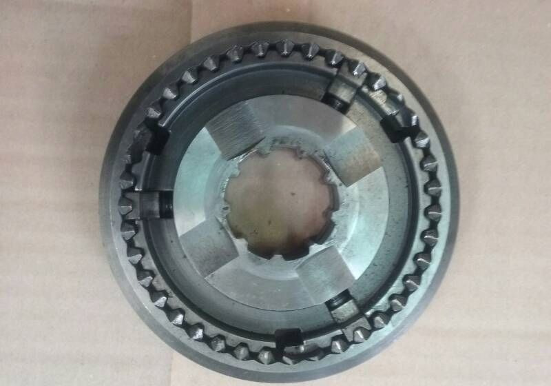 SYNCHRONIZATOR JOHN DEERE PRZESÓWKA AL41727 - Трансмиссия: фото 1 SYNCHRONIZATOR JOHN DEERE PRZESÓWKA AL41727 - Трансмиссия: фото 1