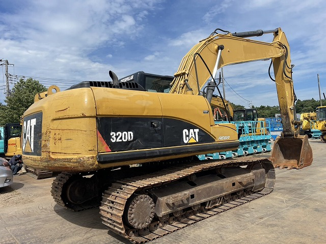 CAT 320D-E - Гусеничный экскаватор: фото 5 CAT 320D-E - Гусеничный экскаватор: фото 5