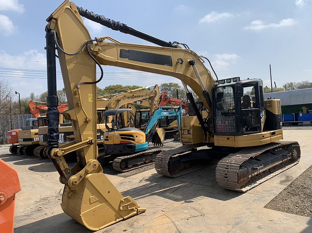 CAT 321DLCR - Гусеничный экскаватор: фото 1 CAT 321DLCR - Гусеничный экскаватор: фото 1