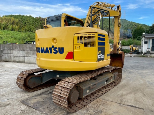 KOMATSU PC128US-10 - Гусеничный экскаватор: фото 3 KOMATSU PC128US-10 - Гусеничный экскаватор: фото 3