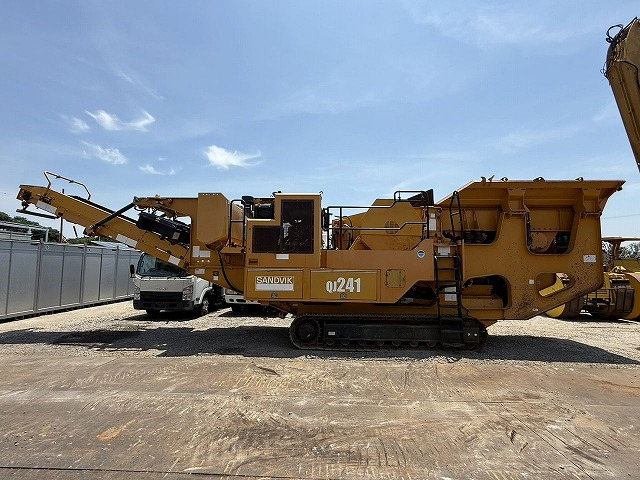 SANDVIK QJ241 - Мобильная дробилка: фото 2 SANDVIK QJ241 - Мобильная дробилка: фото 2
