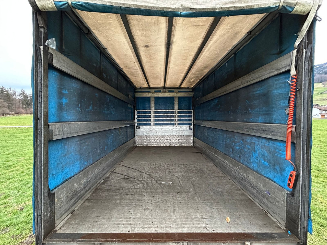 MERCEDES-BENZ Atego 818 - Тентованный грузовик: фото 5 MERCEDES-BENZ Atego 818 - Тентованный грузовик: фото 5