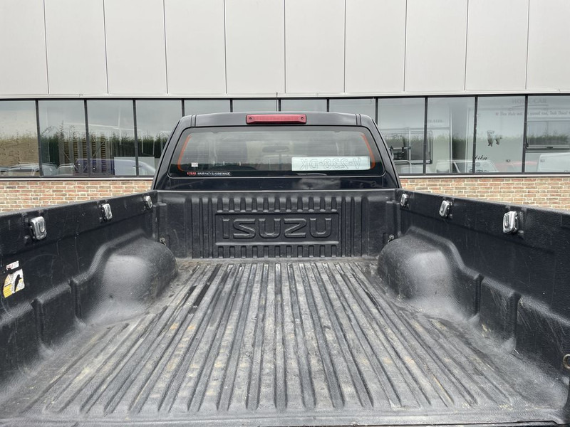 Isuzu D-max 2.5 TD Extended 164pk Cab LS 4WD BPM Vrij! Lease €299 p/m, Trekhaak, Airco, Leder, Cruise controle. в лизинг Isuzu D-max 2.5 TD Extended 164pk Cab LS 4WD BPM Vrij! Lease €299 p/m, Trekhaak, Airco, Leder, Cruise controle.: фото 18 Isuzu D-max 2.5 TD Extended 164pk Cab LS 4WD BPM Vrij! Lease €299 p/m, Trekhaak, Airco, Leder, Cruise controle. в лизинг Isuzu D-max 2.5 TD Extended 164pk Cab LS 4WD BPM Vrij! Lease €299 p/m, Trekhaak, Airco, Leder, Cruise controle.: фото 18
