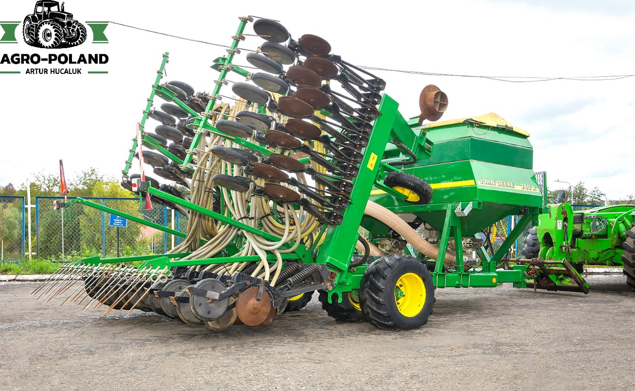 JOHN DEERE 740A - 2008 ROK - 6 M - Сеялка: фото 4 JOHN DEERE 740A - 2008 ROK - 6 M - Сеялка: фото 4