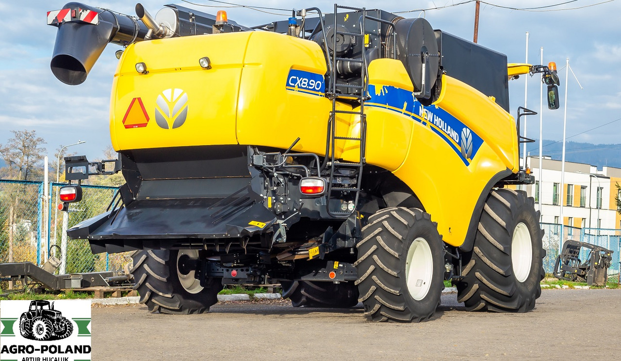 NEW HOLLAND CX 8.90 - 1230/1583 h + GPS-AUTOPILOT + VARIO 7,62 M - 2018 ROK - Зерноуборочный комбайн: фото 5 NEW HOLLAND CX 8.90 - 1230/1583 h + GPS-AUTOPILOT + VARIO 7,62 M - 2018 ROK - Зерноуборочный комбайн: фото 5