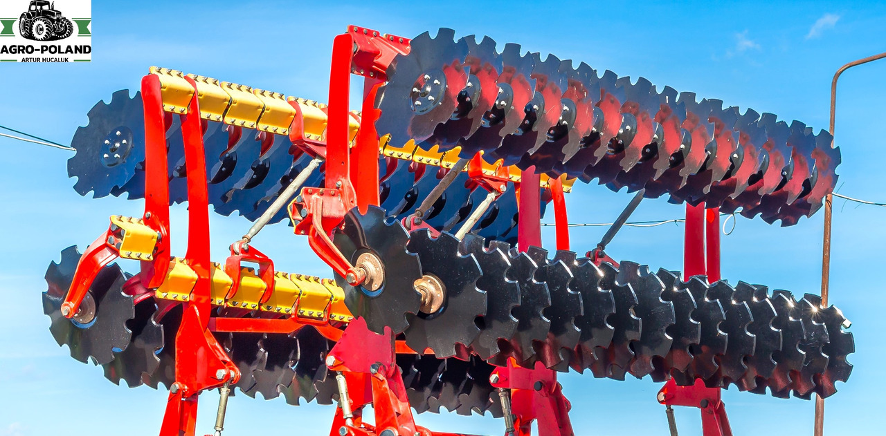 Väderstad CARRIER 925 XL - 2014 ROK - W CENIE DRUGI KOMPLET TALERZY CROSSCUTTER - Дисковая борона: фото 4 Väderstad CARRIER 925 XL - 2014 ROK - W CENIE DRUGI KOMPLET TALERZY CROSSCUTTER - Дисковая борона: фото 4