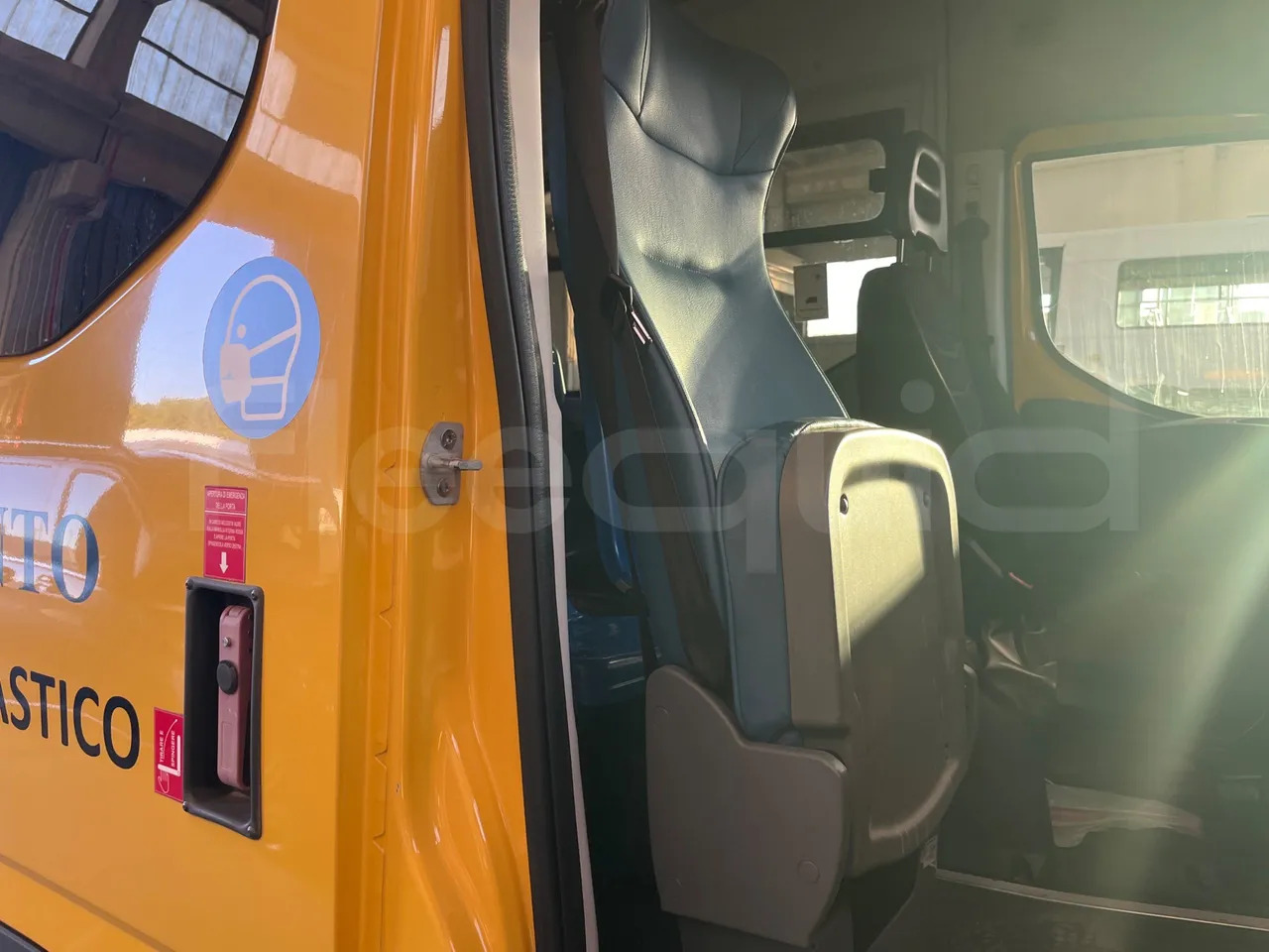 Школьный автобус Iveco Daily: фото 17