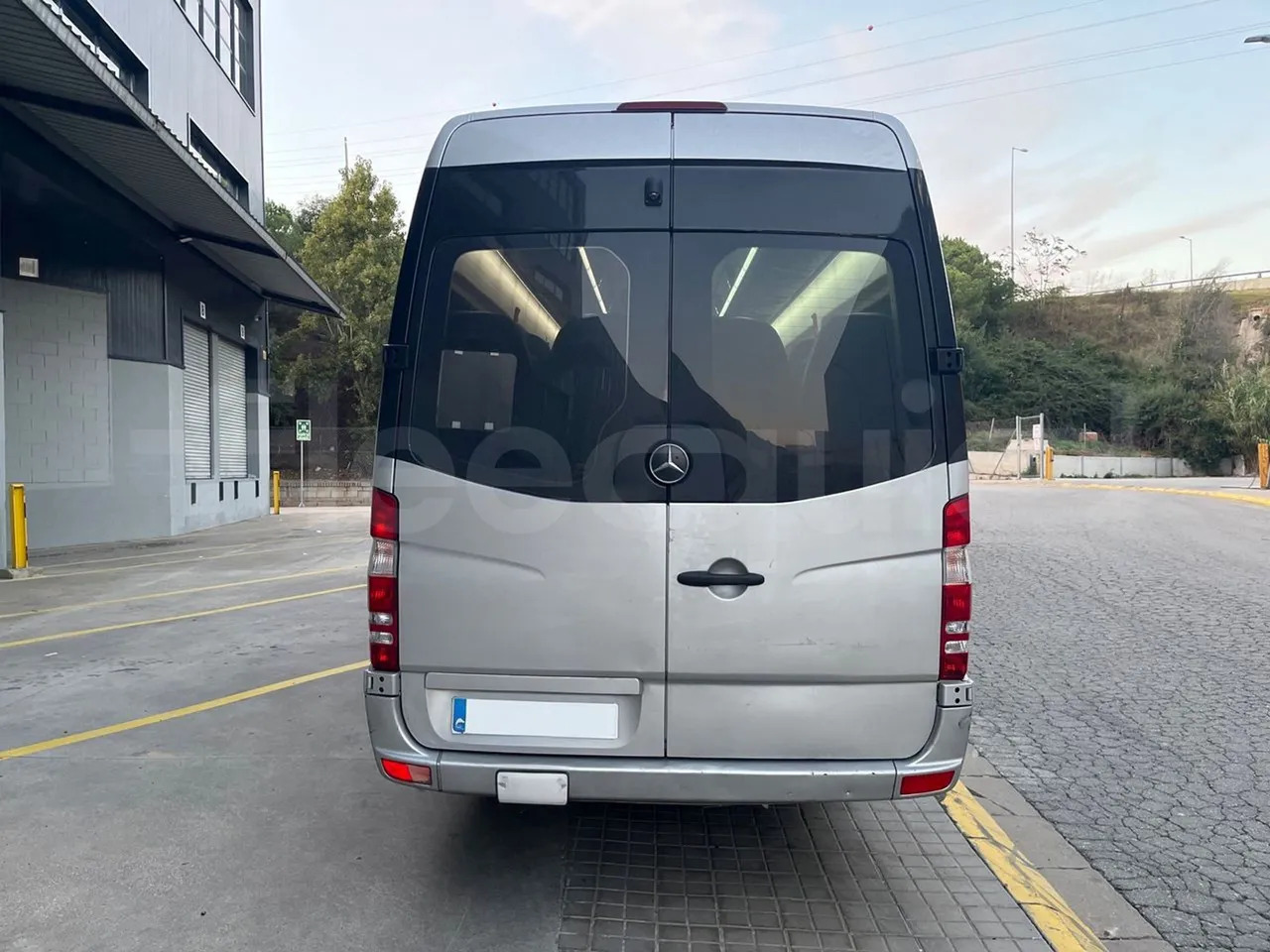 Mercedes-Benz Sprinter - Туристический автобус: фото 5 Mercedes-Benz Sprinter - Туристический автобус: фото 5
