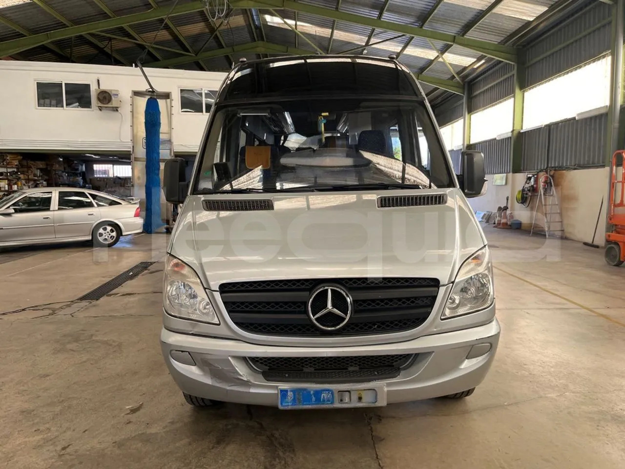 Mercedes-Benz Sprinter - Микроавтобус, Пассажирский фургон: фото 2 Mercedes-Benz Sprinter - Микроавтобус, Пассажирский фургон: фото 2