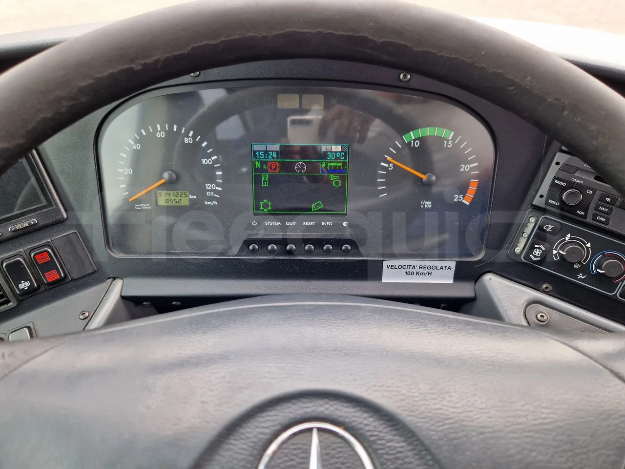 Mercedes-Benz Tourismo - Туристический автобус: фото 3 Mercedes-Benz Tourismo - Туристический автобус: фото 3