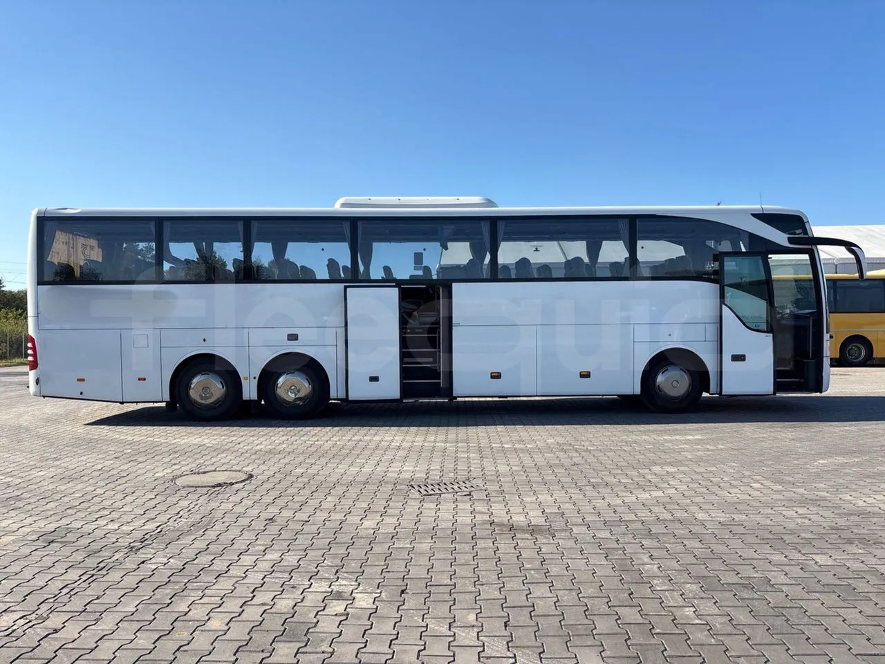 Туристический автобус Mercedes-Benz Tourismo: фото 14