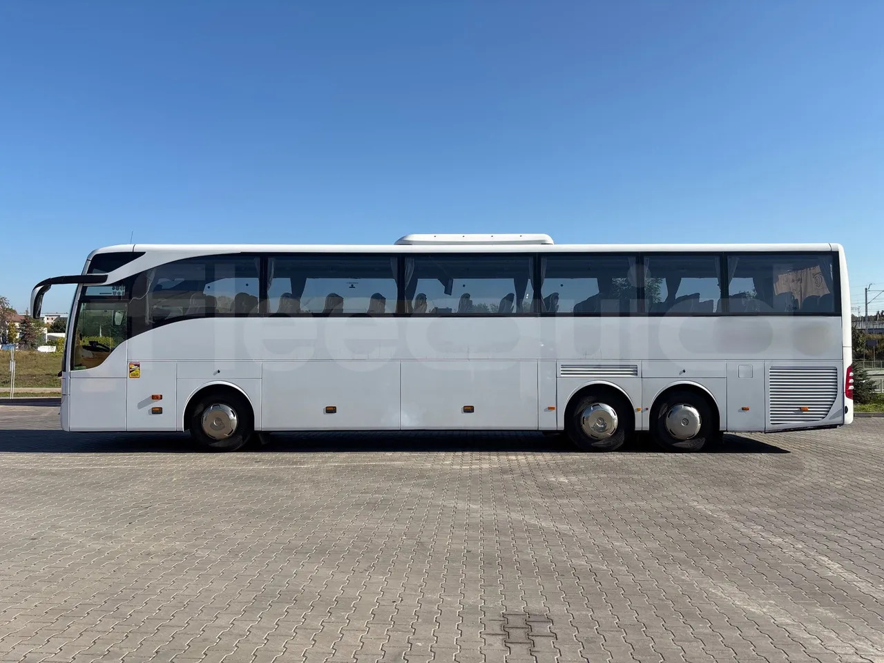 Туристический автобус Mercedes-Benz Tourismo: фото 6