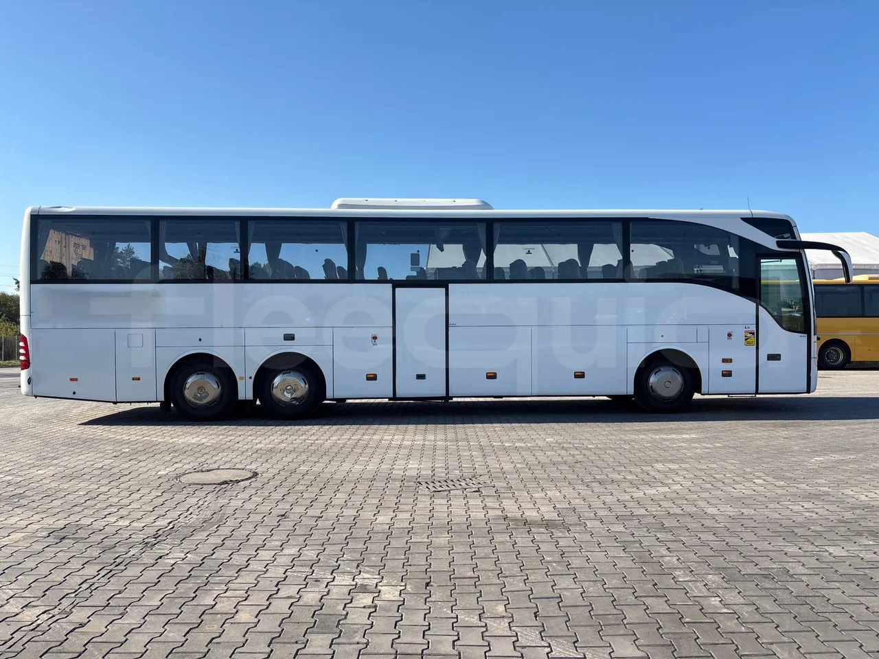 Туристический автобус Mercedes-Benz Tourismo: фото 13