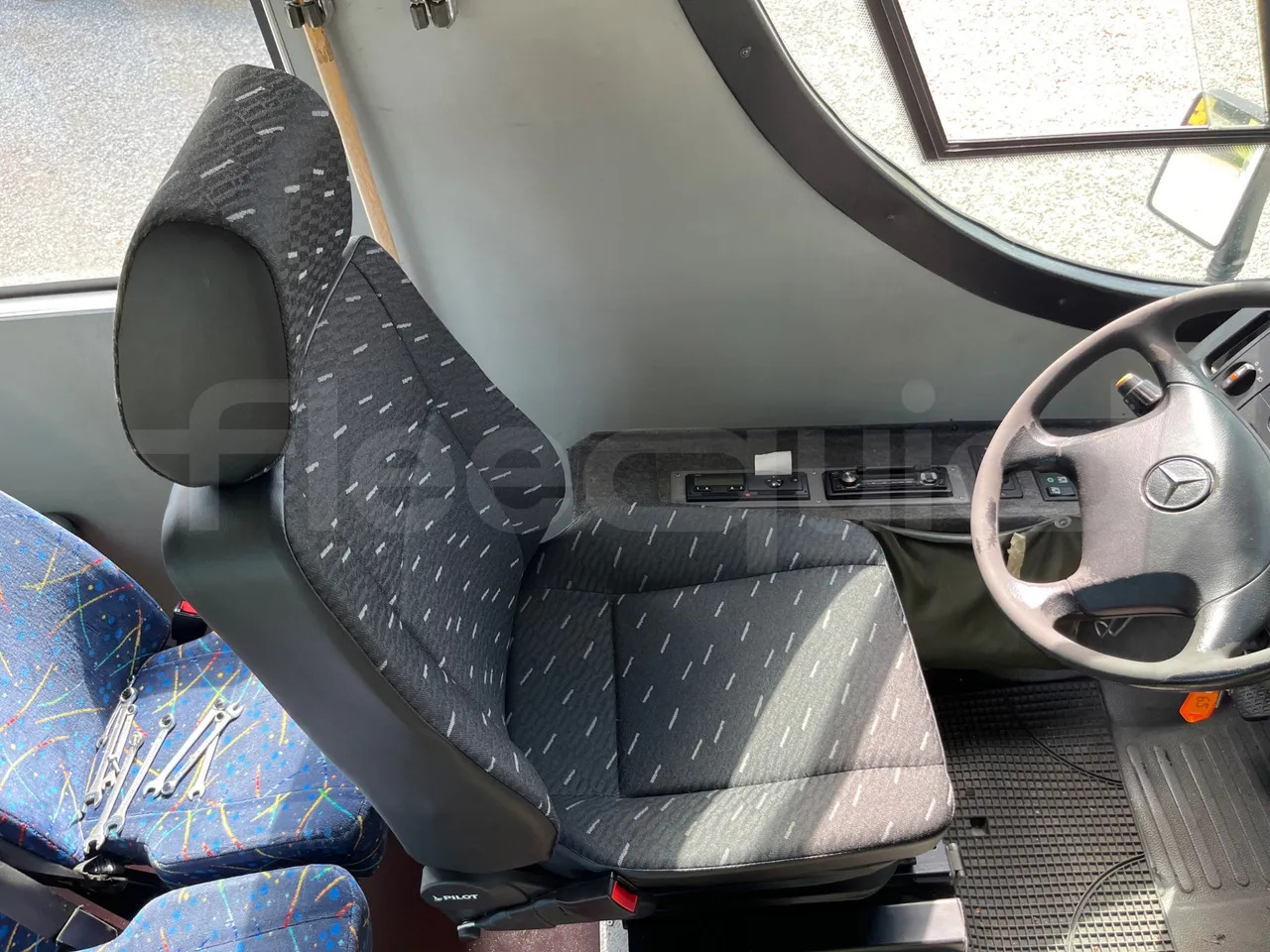Школьный автобус Mercedes-Benz Vario: фото 15