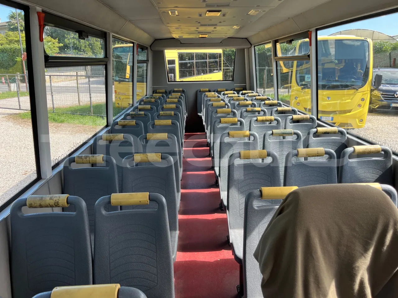 Школьный автобус Mercedes-Benz Vario: фото 20