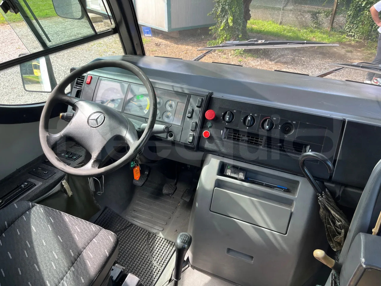 Школьный автобус Mercedes-Benz Vario: фото 17
