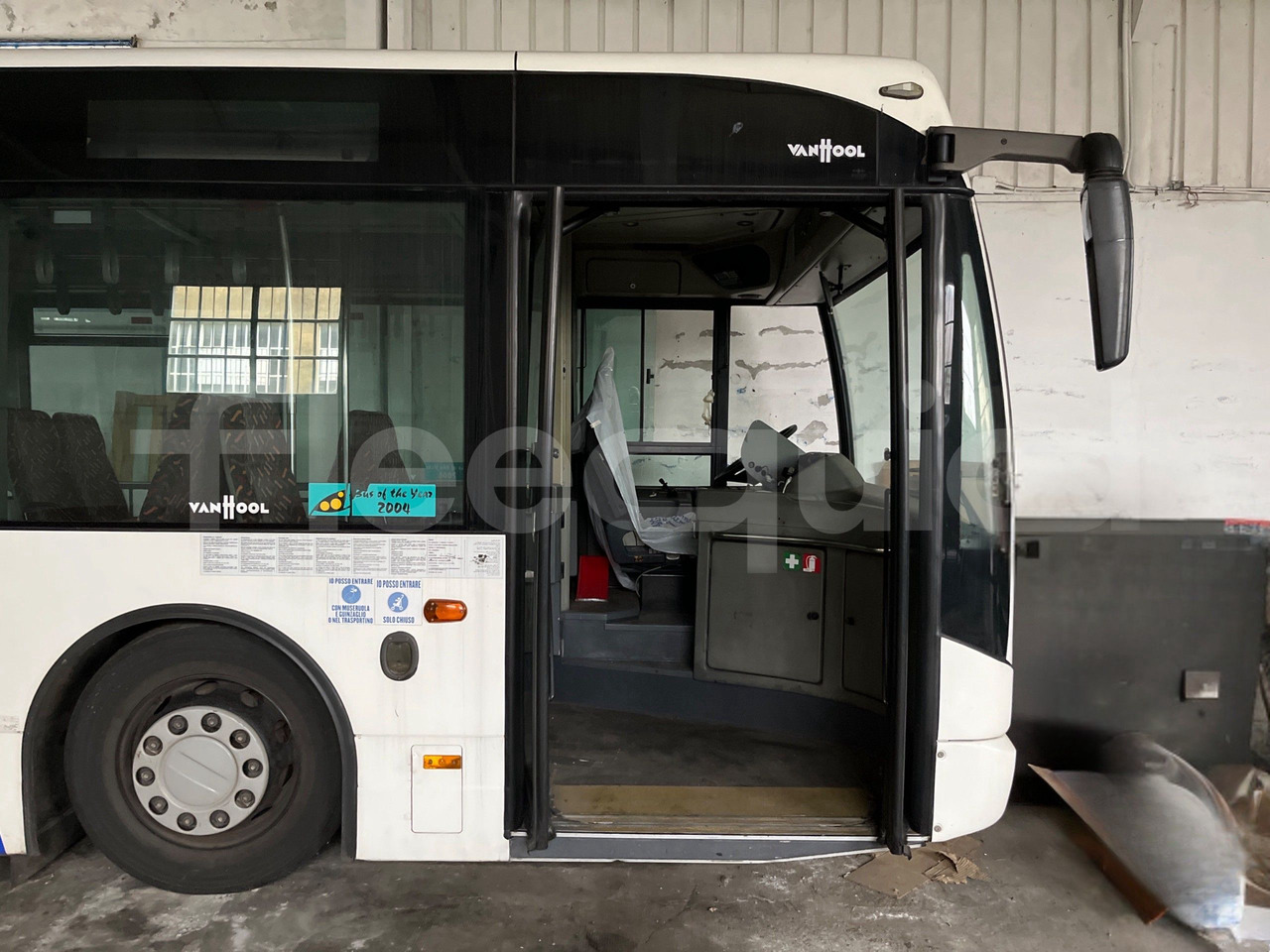 Городской автобус Van Hool A330: фото 10