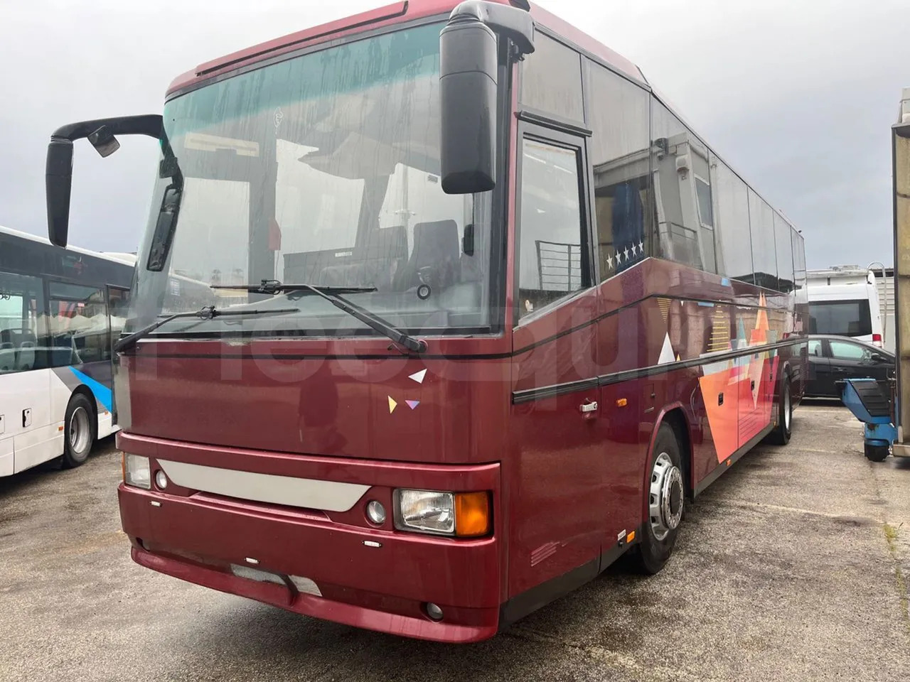 Volvo B12 - Туристический автобус: фото 4 Volvo B12 - Туристический автобус: фото 4