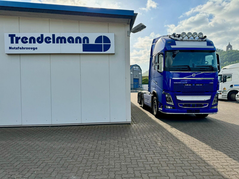 Volvo FH-16-750 SZM 6x4 Retarder TÜV 09.2026 - Тягач: фото 4 Volvo FH-16-750 SZM 6x4 Retarder TÜV 09.2026 - Тягач: фото 4