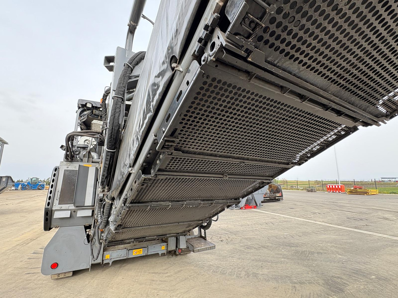 VÖGELE MT 3000-3i OFFSET - Асфальтоукладчик: фото 2 VÖGELE MT 3000-3i OFFSET - Асфальтоукладчик: фото 2