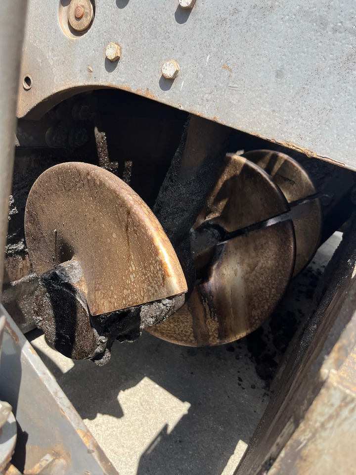 VÖGELE SUPER 2100-3i - Асфальтоукладчик: фото 5 VÖGELE SUPER 2100-3i - Асфальтоукладчик: фото 5