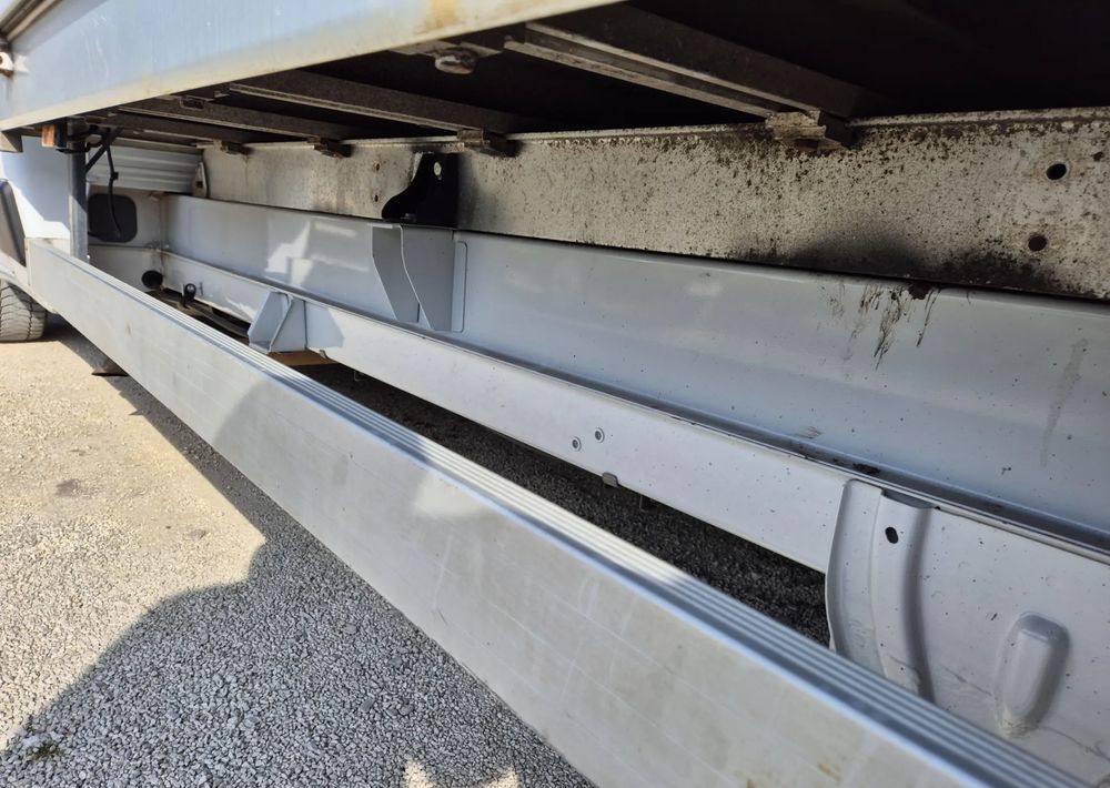 Fiat Ducato 2.3 130KM Maxi Plandeka - Малотоннажный бортовой грузовик: фото 5 Fiat Ducato 2.3 130KM Maxi Plandeka - Малотоннажный бортовой грузовик: фото 5