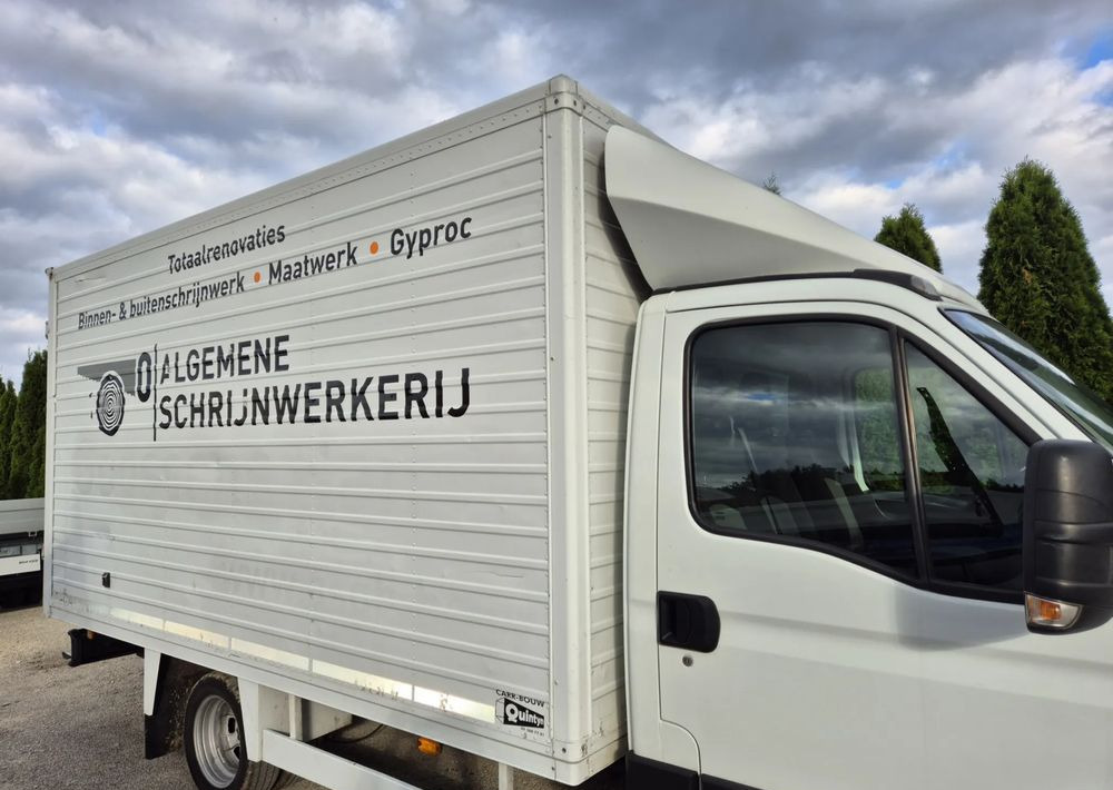 Kontener 8 palet , Izoterma, Garaż, kurnik, Iveco 2012 rok, stan bdb - Сменный кузов - фургон: фото 5 Kontener 8 palet , Izoterma, Garaż, kurnik, Iveco 2012 rok, stan bdb - Сменный кузов - фургон: фото 5