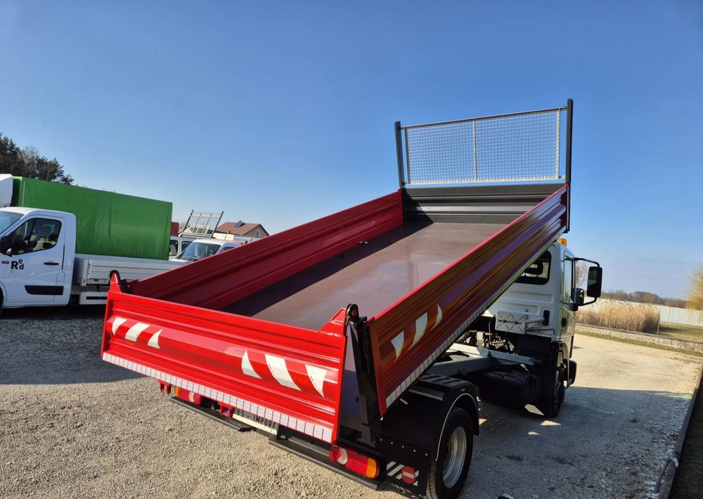 Nissan Atleon 56.13 3.0 130KM - Малотоннажный самосвал: фото 4 Nissan Atleon 56.13 3.0 130KM - Малотоннажный самосвал: фото 4