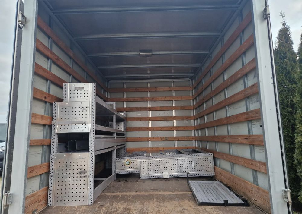 Грузопассажирский фургон Peugeot Boxer 3.0 160KM Brygadówka: фото 8 Грузопассажирский фургон Peugeot Boxer 3.0 160KM Brygadówka: фото 8