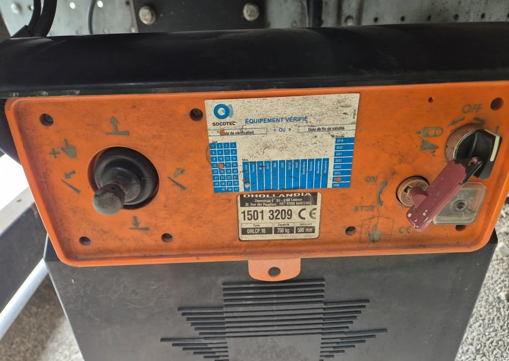 Winda Dhollandia 750kg Iveco , 2015 rok ,stan bdb! - Гидроборт: фото 5 Winda Dhollandia 750kg Iveco , 2015 rok ,stan bdb! - Гидроборт: фото 5