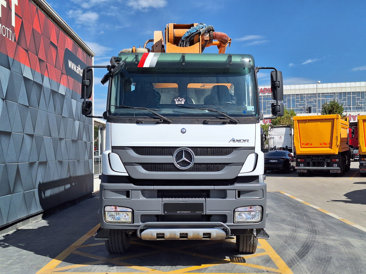 MERCEDES-BENZ AXOR 4140 ZOOMLION 43X-5RZ - Автобетононасос: фото 2 MERCEDES-BENZ AXOR 4140 ZOOMLION 43X-5RZ - Автобетононасос: фото 2