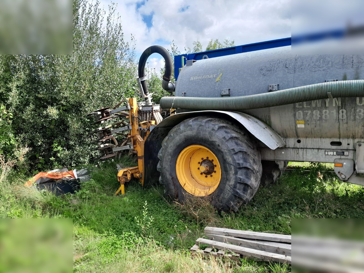 2006 JOSKIN KOMFORT 2 10000S - Цистерна для жидкого навоза: фото 2 2006 JOSKIN KOMFORT 2 10000S - Цистерна для жидкого навоза: фото 2