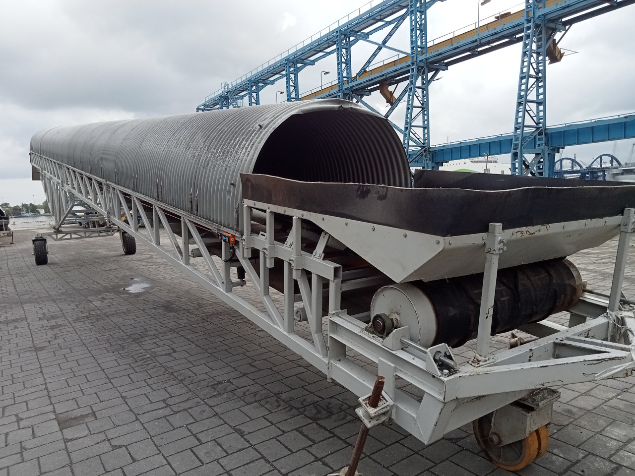 - Ленточный конвейер: фото 1 - Ленточный конвейер: фото 1