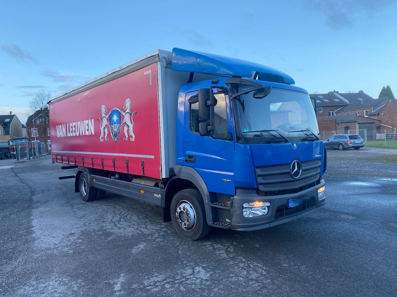 Mercedes-Benz 1221 Pritschenwagen /Rungen/Stahltransporte - Тентованный грузовик: фото 1 Mercedes-Benz 1221 Pritschenwagen /Rungen/Stahltransporte - Тентованный грузовик: фото 1
