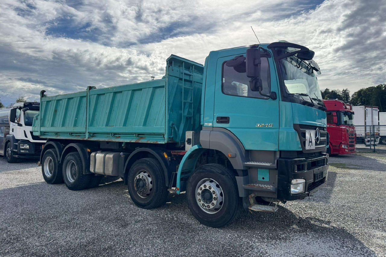 Mercedes-Benz Actros 3240 - Самосвал: фото 1 Mercedes-Benz Actros 3240 - Самосвал: фото 1