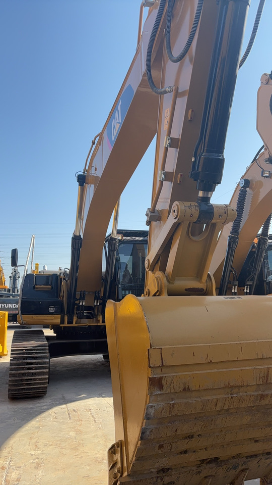 CATERPILLAR 330D2L used excavator  source supply - Гусеничный экскаватор: фото 1 CATERPILLAR 330D2L used excavator  source supply - Гусеничный экскаватор: фото 1