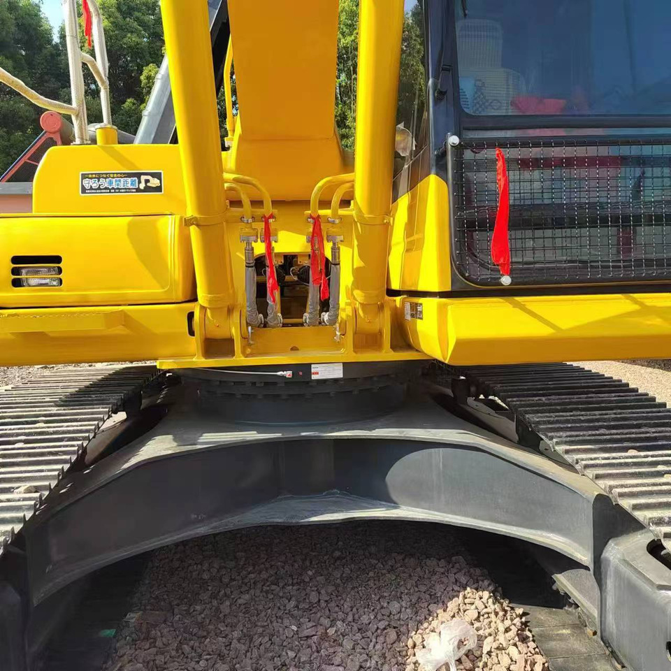 KOMATSU pc200-8N1 used japan brand crawler excavator - Гусеничный экскаватор: фото 4 KOMATSU pc200-8N1 used japan brand crawler excavator - Гусеничный экскаватор: фото 4